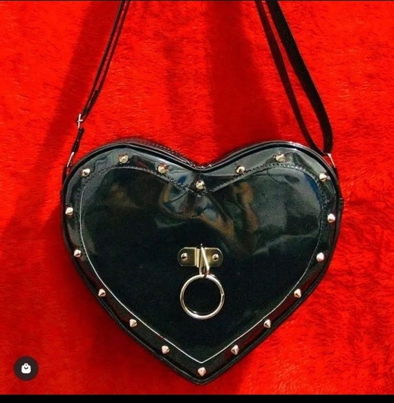 O Ring Vinyl Heart Shaped Bag