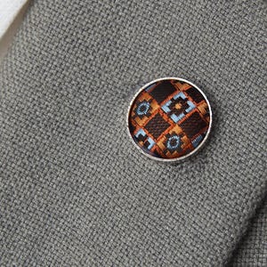 Round Lapel Buttonhole Pin - Suit Accessory - Men lapel pin - circle pin - Small Boutonniere - Fabric lapel pin