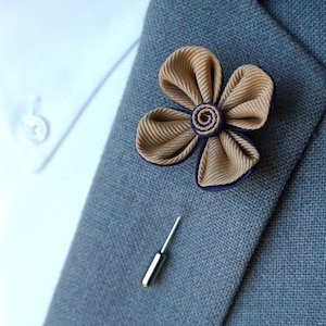 Lapel Flower - 2 Colors - 4 Petals, Flower Lapel Pin, Kanzashi Lapel Flower, Boutonniere, Men's Lapel Pin, Flower Pin, Flower Brooch