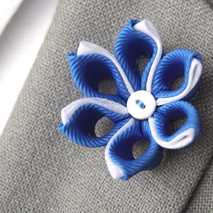 Flower Lapel Pin / Blue/White Flower Pin / Lapel Flower / Boutonniere / Mens Accessories / Suit Accessories