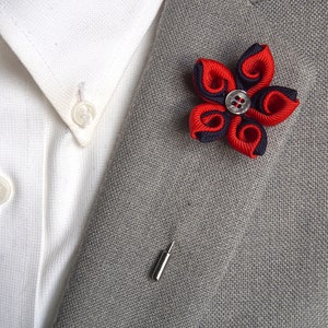 Handmade Flower Lapel Pin - Lapel flower - Boutonniere - Kanzashi Flower Pin - Groomsmen gift - Wedding Accessories - Suit Accessories