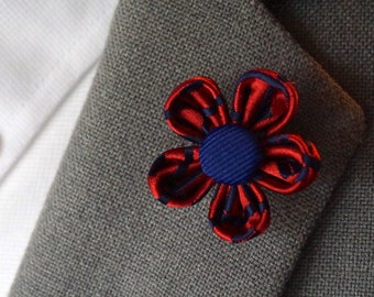 Handmade Flower Lapel Pin, Lapel flower, Boutonniere, Flower Brooch, Groomsmen gift, Fashion Accessories, Suit Accessories