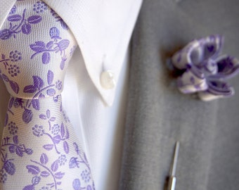 Handmade Flower Lapel Pin paired with Slim Purple Floral Tie & Handmade Lavender Purple Pocket Square Set / Suit Accessories / Men's Tie