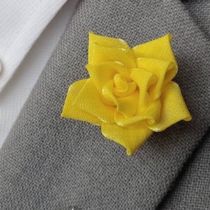 Yellow Rose Lapel Pin / Flower Brooch / Lapel Flower / Boutonniere / Wedding Accessories