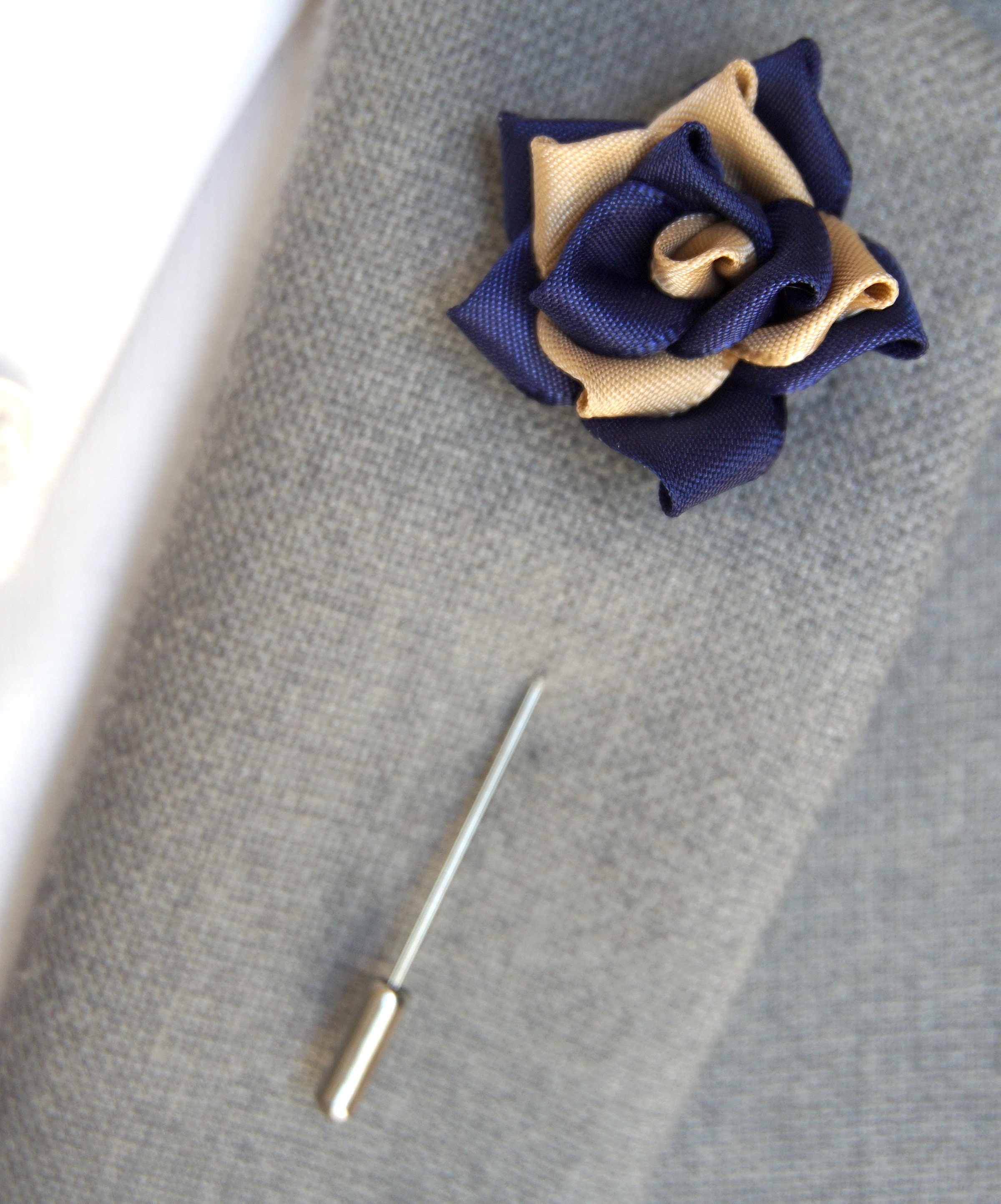 10Pack Men Nice Lapel Flower Daisy Boutonniere Stick Brooch Pin Suit