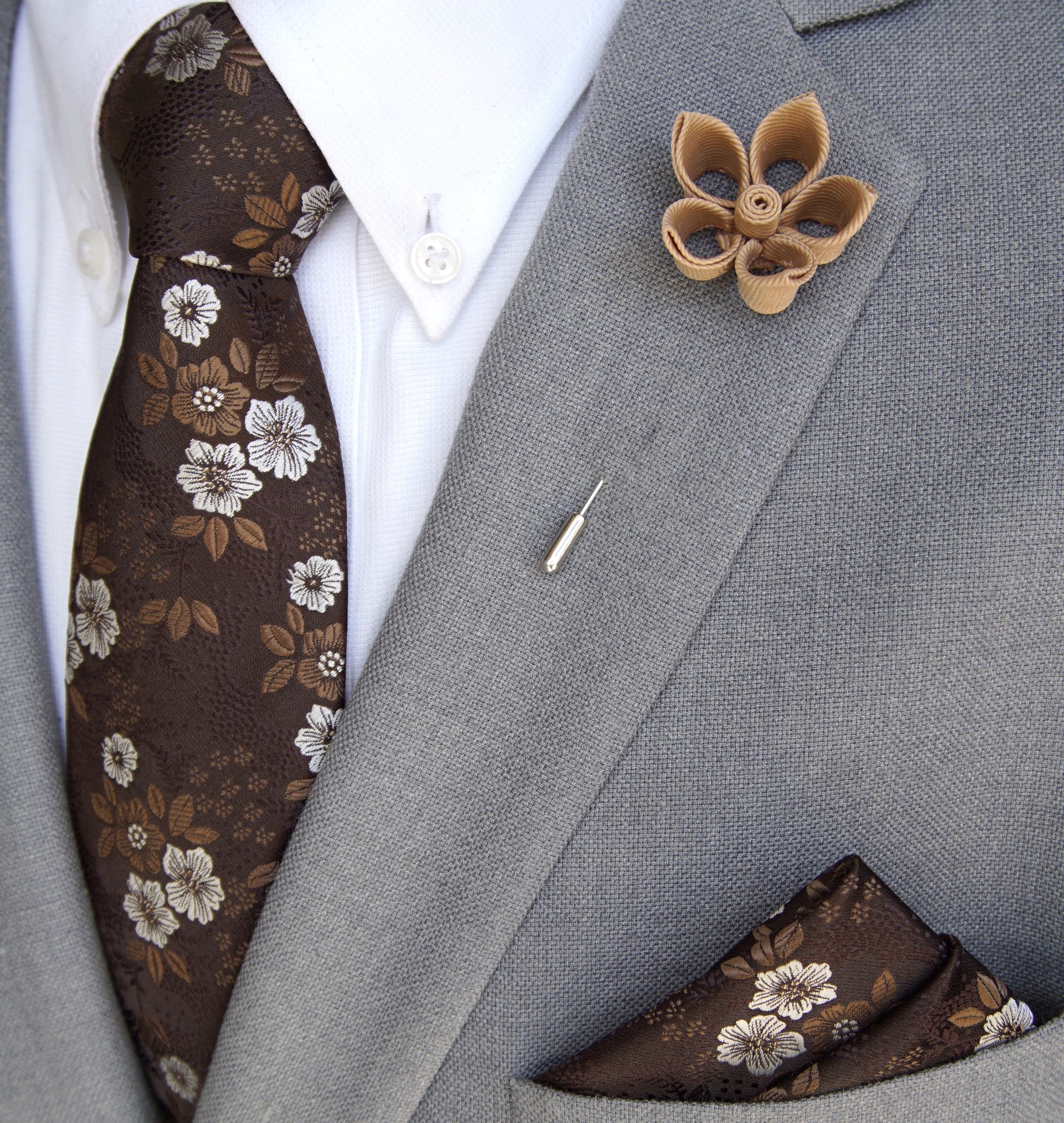 Handmade Open Petal Lapel Flower Pin / Brown Floral Tie & Pocket Square Set / Men's Suit Accessories /Men's Tie / Mens Gift