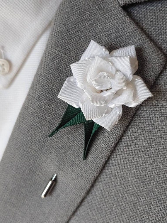White Rose Lapel Pin/ Wedding Boutonniere/ Flower Lapel Pin | Etsy