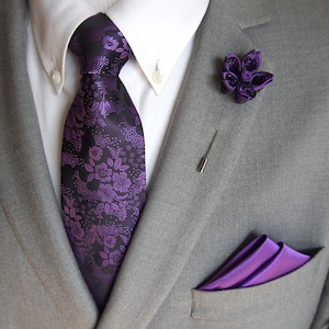 Purple Flower Lapel Pin / Purple Floral Tie & Purple Pocket Square Set / Men's Suit Accessories / Men's Tie / Pocket Square
