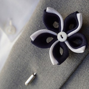 Navy Flower Lapel Pin with White Trim / Lapel Pin  / Suit Accessories / Flower Brooch / Handmade Flower Pin