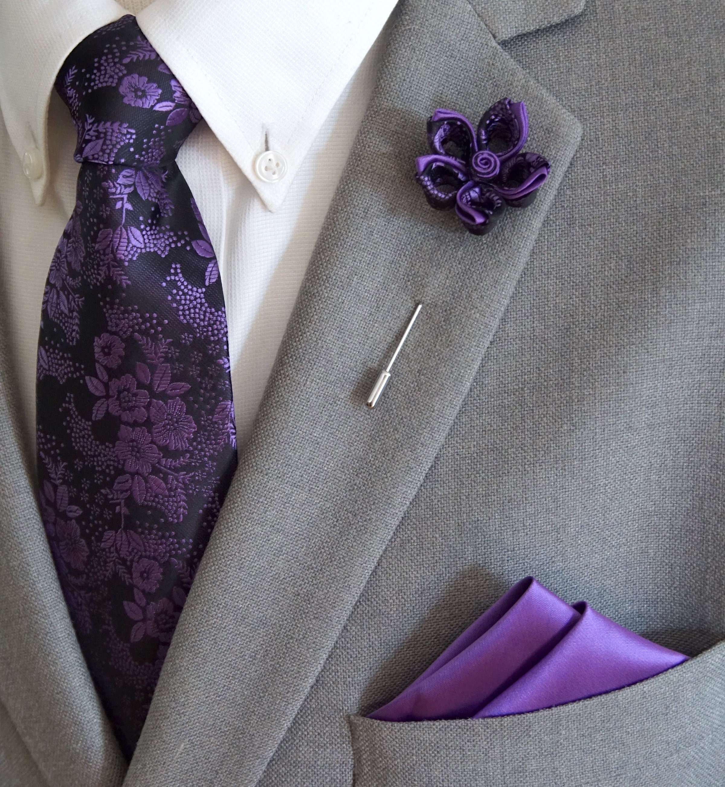 Purple Flower Lapel Pin / Purple Floral Tie & Purple Pocket  display picture 2