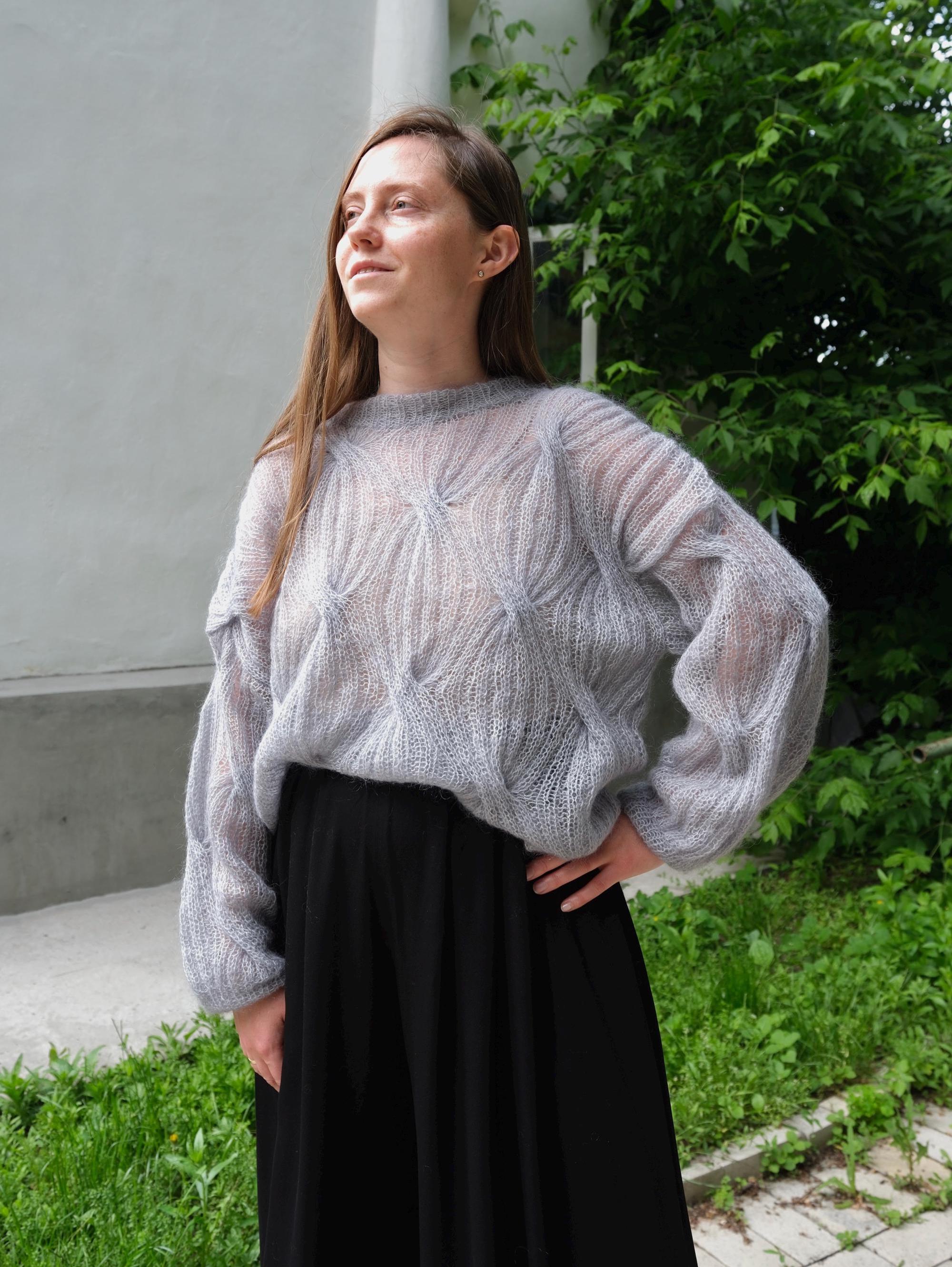 ニット+セーター Mohair-blend Knit Pullover Hand-knitted Mohair Blend Sweater: Lightweight Oversized Pullover