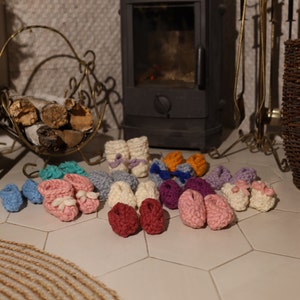 Crochet baby booties, natural merino wool, boho baby shower gift, baby girl shoes, baby boy gift, newborn booties, custom baby gift image 9