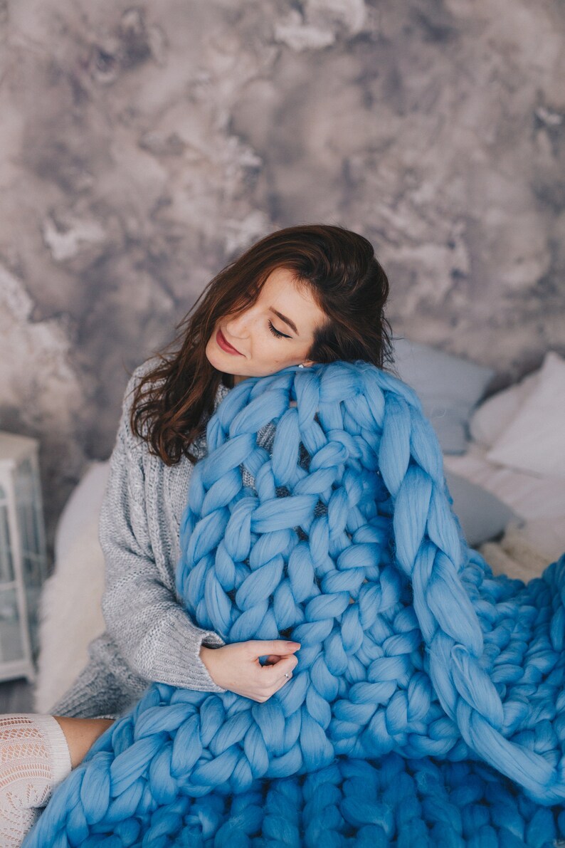 Baby girl blanket, super soft merino wool, chunky knit blanket, new baby gift, unique baby gift, baby shower bingo, new mom gift, Christmas Light Blue