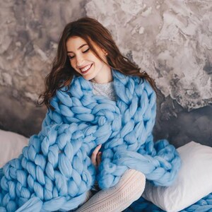 Chunky knit blanket, merino wool, christmas blanket, throw blanket boho, afghan blanket, custom blanket, wool blanket, handmade blanket image 6