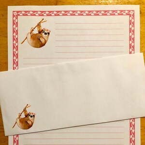 Gifts - Stationery Set Lined Sloth Pink -  Stationary Writing Paper - 12 Sheets 12 Envelopes - Pen Pal Letters