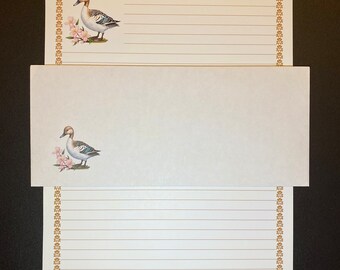 Farm Duck - Stationery Set 12 Sheets 12 Envelopes - Snail Mail -  Pen Pal Letters - Lined Stationary Writing Paper