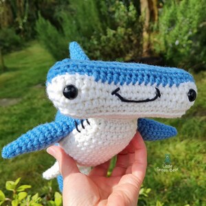 Hammerhead Shark Crochet Pattern - Hank the Hammerhead Shark Pattern - PDF in US and UK Terms - Sea Creatures Toy Crochet Pattern