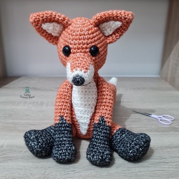 Fraser the Fox Crochet Pattern, Amigurumi (PDF in US & UK Terms)