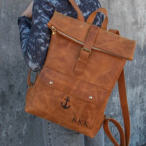 Sac à dos plié en cuir Grand sac à dos pour homme Sac à dos pour femme Cartable Sac à dos en cuir fait main sac à dos oldschool sac multicolore