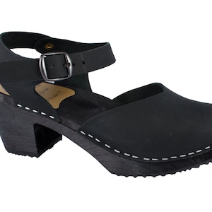 Sandals clogs women black