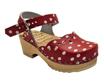 Children's clogs, sandals red/white dotted