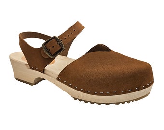 MB clogs, women's clogs, sandals in cognac