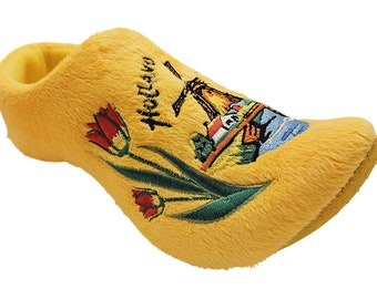 Dutch slippers, yellow