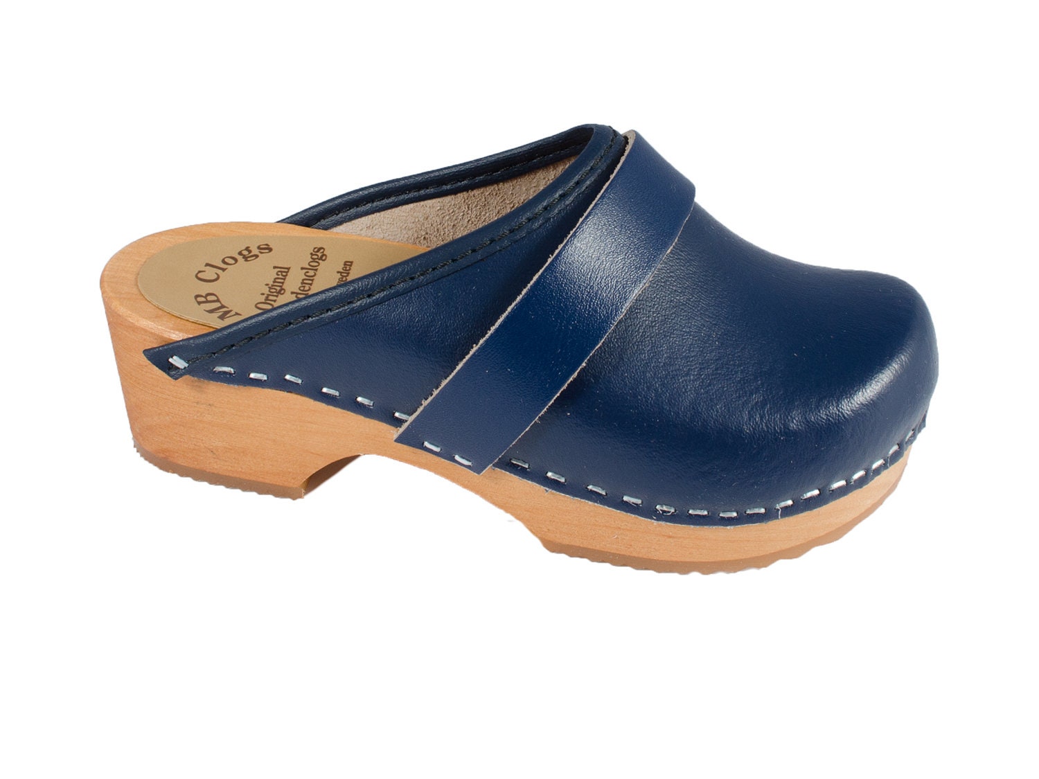 Girls clogs clearance