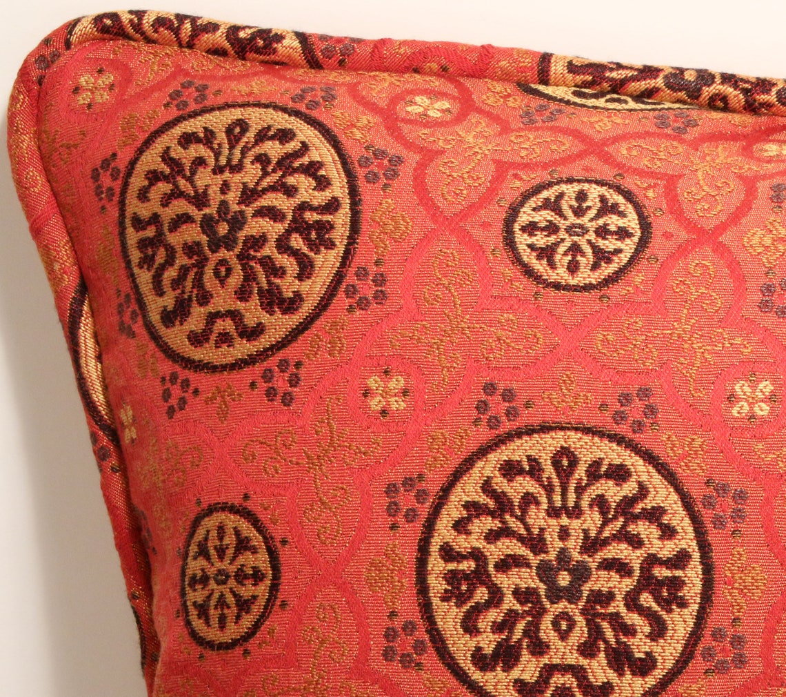 2 18 Floral Throw Pillow Covers Red Black Floral Etsy