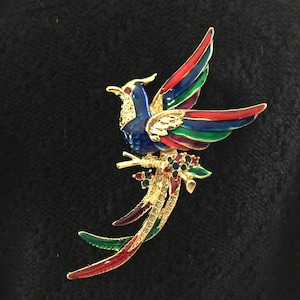 Colorful Enamel and Rhinestone Bird Brooch, Large Bright Bird Pin, Tropical Cruise Jewelry, Vintage Bird Jewelry,