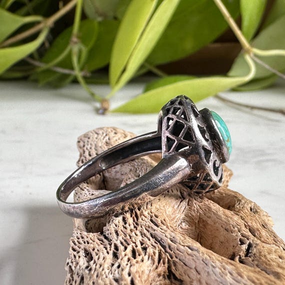 Vintage Sterling Silver Turquoise Ring - Filigree… - image 3