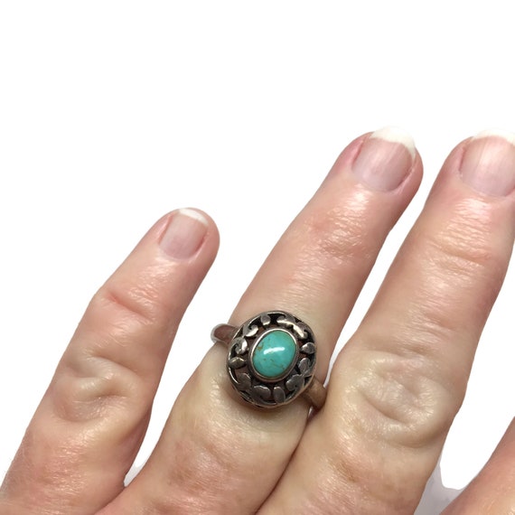 Vintage Sterling Silver Turquoise Ring - Filigree… - image 9