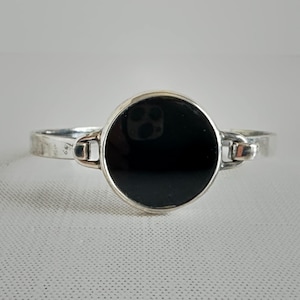 Black Onyx Sterling Silver Oval Cabochon Bangle Bracelet – 6.5"