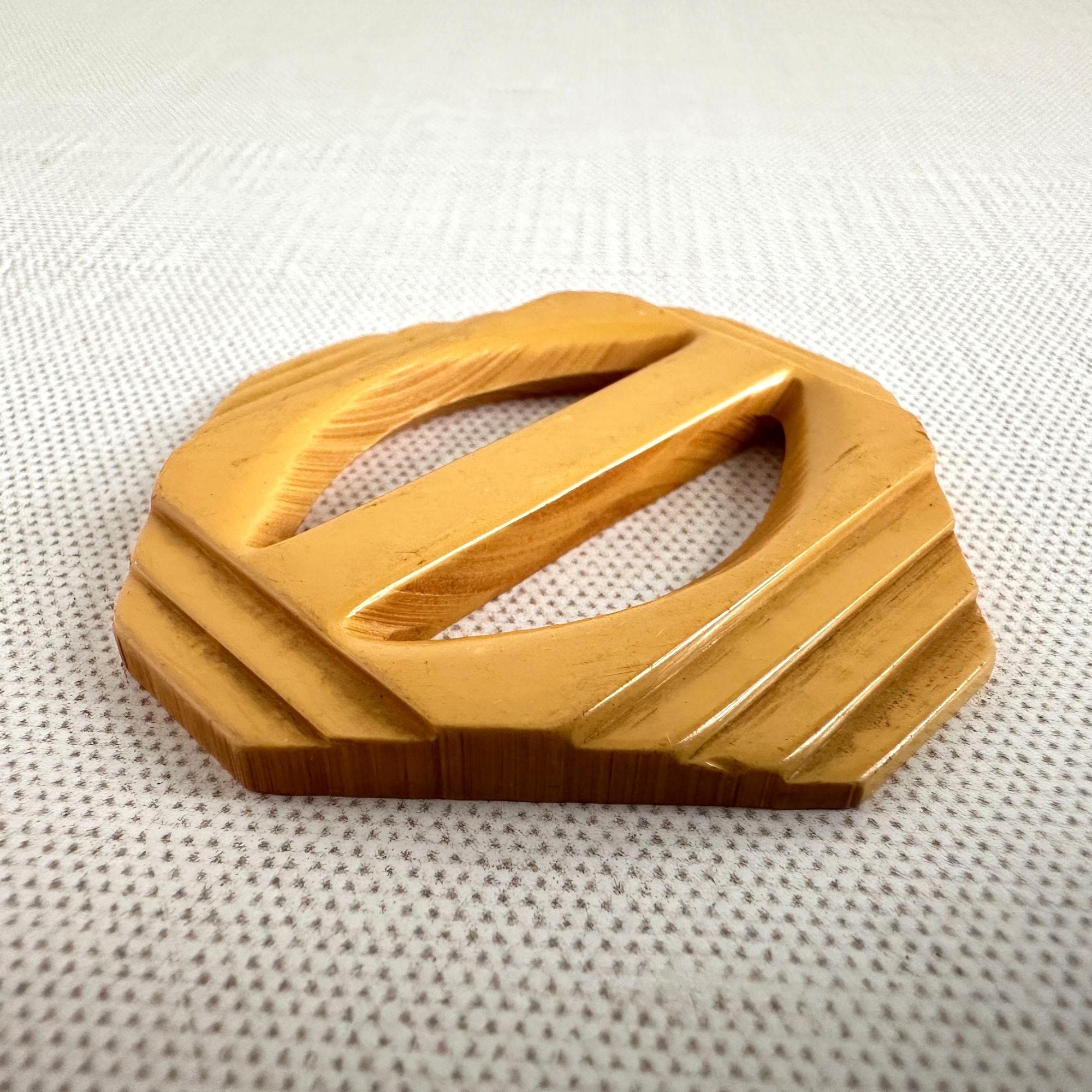 VINTAGE • 1940s Bakelite Belt Buckle Rare Retro Plastic Barbie Green Yellow Boho Vintage Bakelite Belt Buckles for sale | eBay main image 2