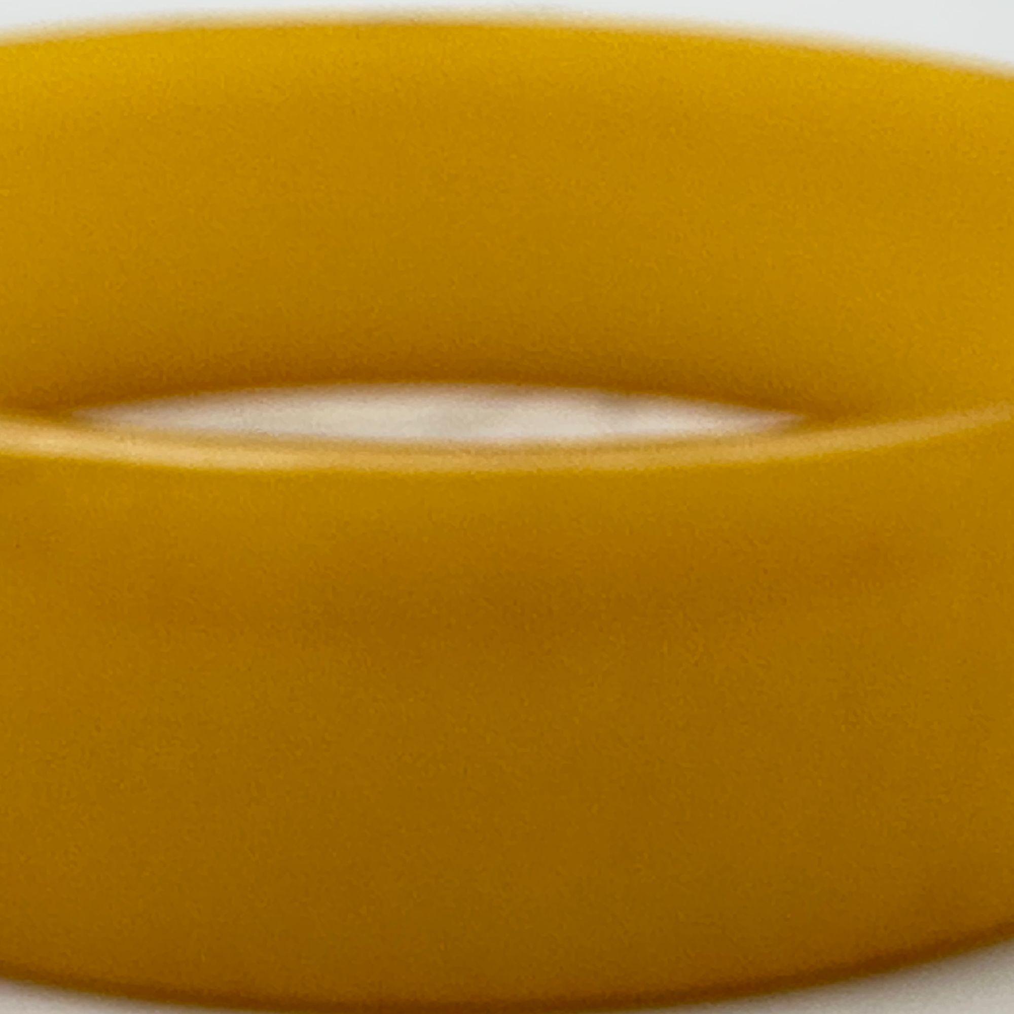 ヴィンテージ卵黄ベークライトバングルブレスレット：コレクター向け