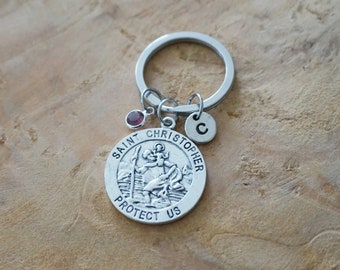 llavero de medalla de San Cristóbal personalizado - llavero protector de ST Cristóbal - medalla de protector de viaje - regalo de hermana amiga viajera