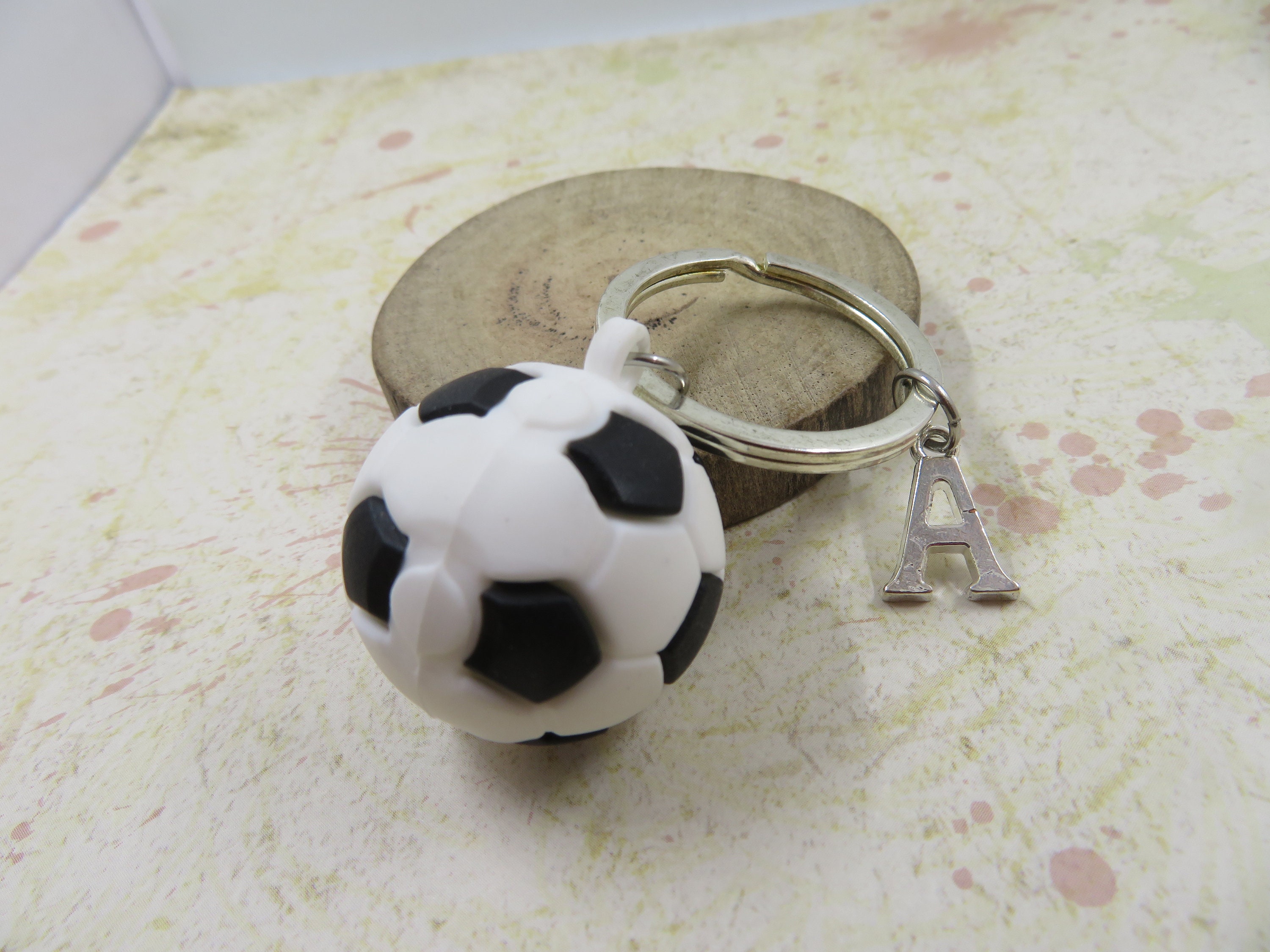 PORTE CLES BALLON DE FOOT – KC089 – KC089 sur mesure