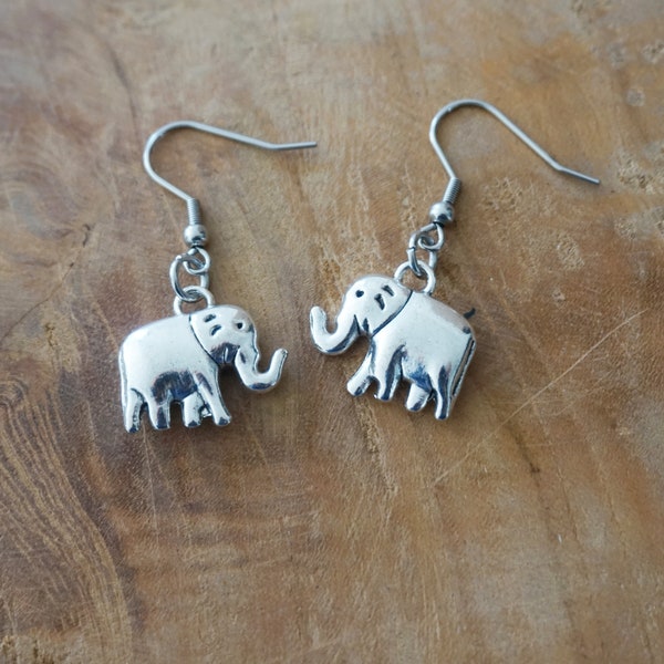 elephant earrings - lucky elephant jewelry - boucle d'oreille éléphant - mom gift - be stronger Gift - Friend gift