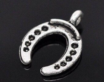 set of 3 (A15) good luck Horseshoe charms