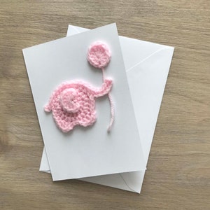 Ballon bébé éléphant rose au crochet, 100 % recyclé carte de voeux A6, carte de bébé nouveau, carte éléphant rose, carte de bébé fille, carte éléphant
