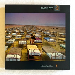 Pink Floyd "A Momentary Lapse Of Reason" CD 1987 con todos los extras