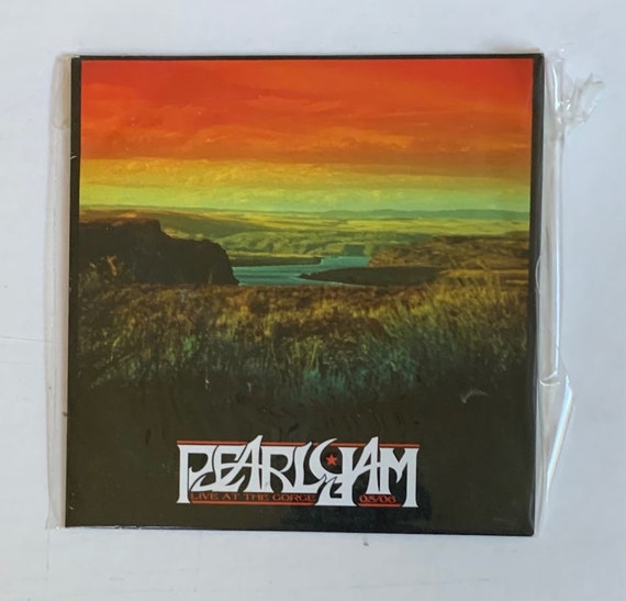 【廃盤】Pearl Jam / Live At The Grorge CD7枚組 Live at Gorge (7CD Set) : Pearl Jam: Amazon.sg: Books