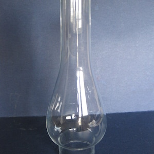 Clear Glass Chimney ( 2 &quot; X 7 3/4 &quot; ) (5 cm X 20 cm) for Oil/Kerosene Lamps