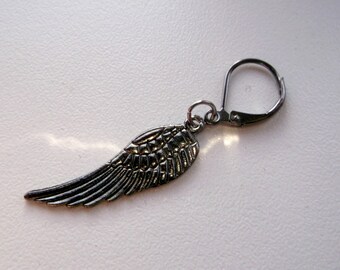 One Angel Wing earring, black wing earring, Gunmetal wing earring, for Men, men earring, Masculine earring, Men dangle, Men wing, Black