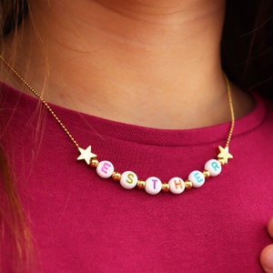 Collar de nombre para niños Regalo de cumpleaños de niña Collar de palabras personalizado Regalo personalizado Joyería personalizada para niña Collar personalizado