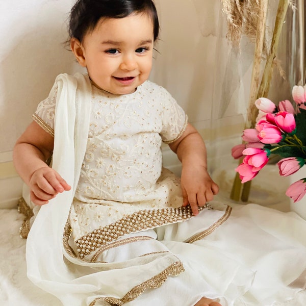 Ensemble Garara ivoire | Robe blanche pour bébé | Cadeau pour fille | Robe indienne traditionnelle pour fille | Garara pour fille | Garara pour bébé fille