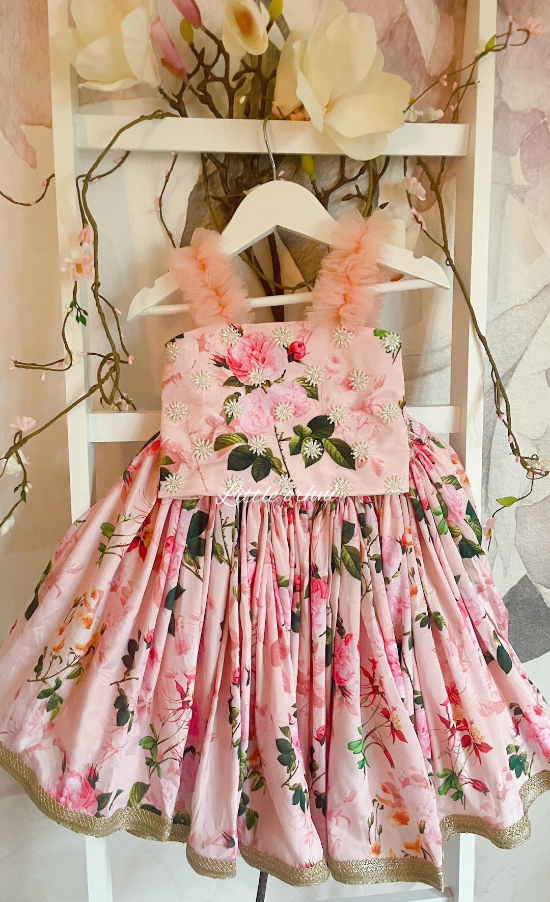 boho-design-girls-pink-embroidered-choli-green-ready-to-wear-lehenga-with-dupatta