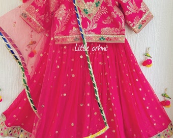 Festlig Lehenga i rosa | Babyklänning för flickor | Indisk barnklänning för flickor | Festkläder för barn | Etniska kläder för småbarn | Rosa broderad Lehenga för baby