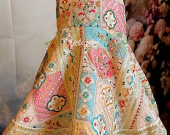 Ethno Kleid in Pastelltönen
