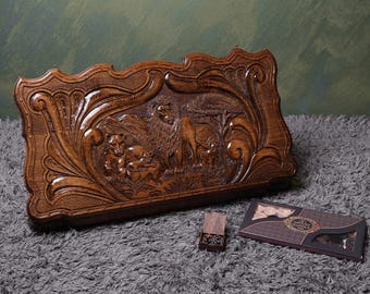 Handmade Wooden Chess Backgammon Set: Engraved Lion Design, Folding Board